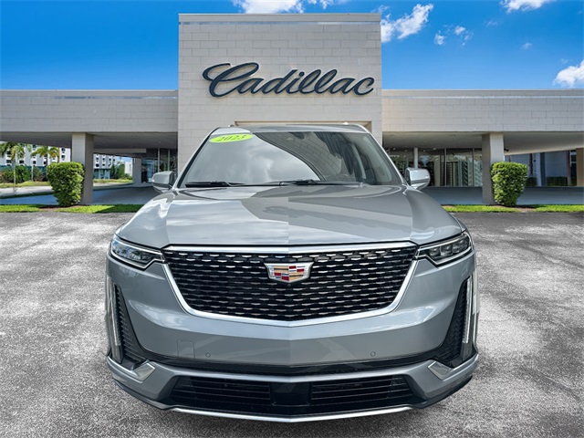 2023 Cadillac XT6 Premium Luxury photo 3