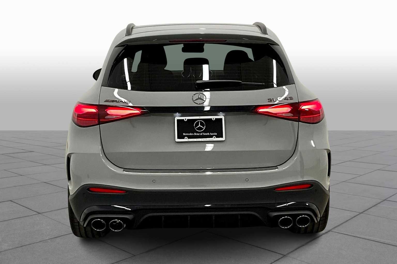 2025 Mercedes Benz GLC AMG 43 4MATIC photo 4