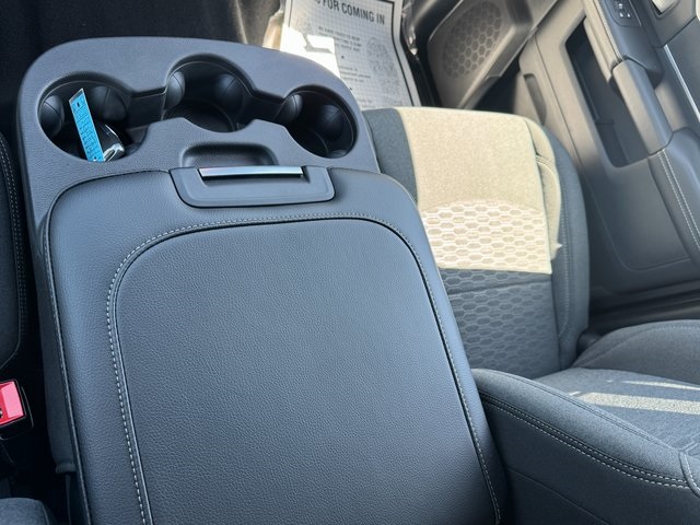 2025 Ram 3500 Big Horn photo 38