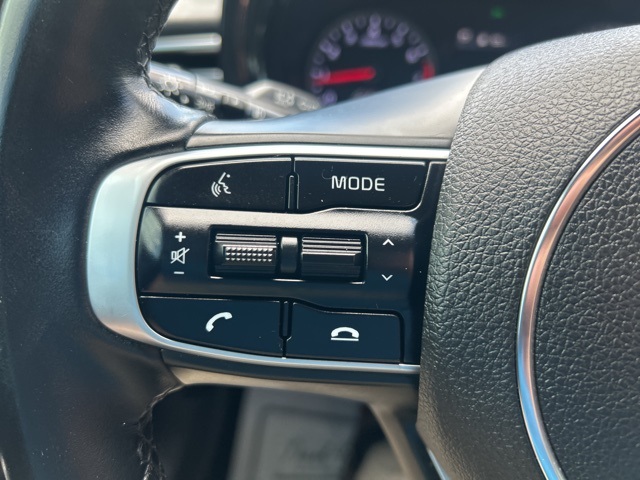 2021 Kia K5 GT-Line photo 31