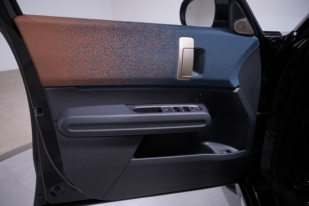 2025 Mini Cooper Base photo 14
