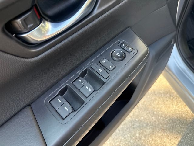 2026 Honda CR-V EX photo 9