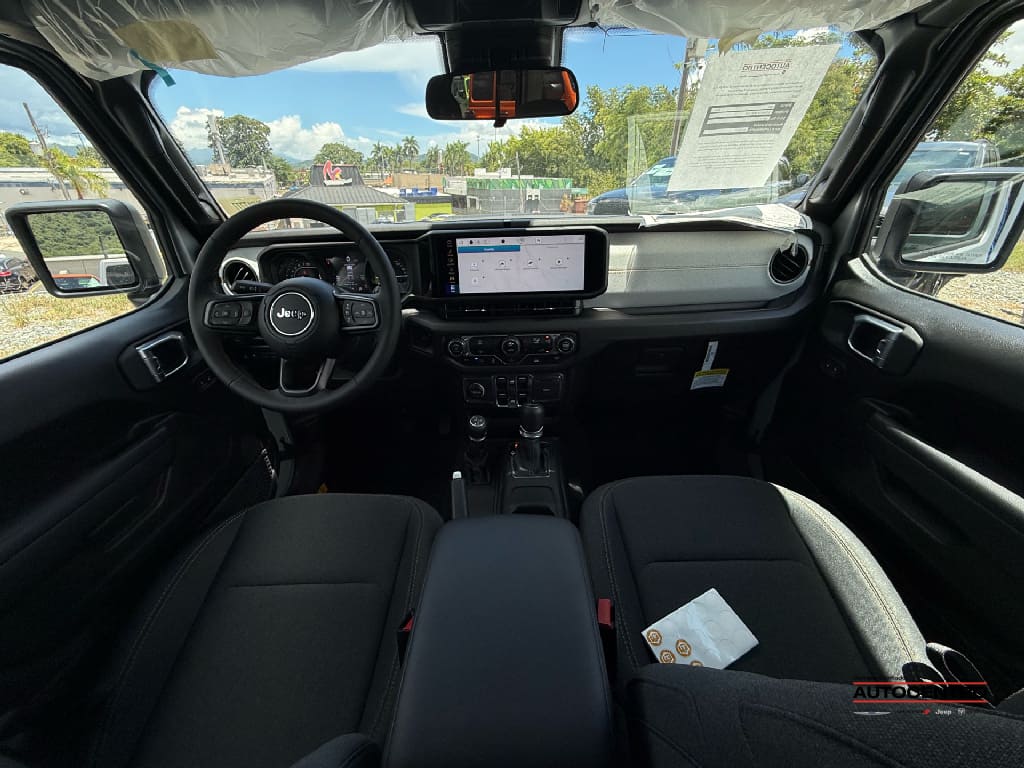 2024 Jeep Wrangler 4xe photo 3