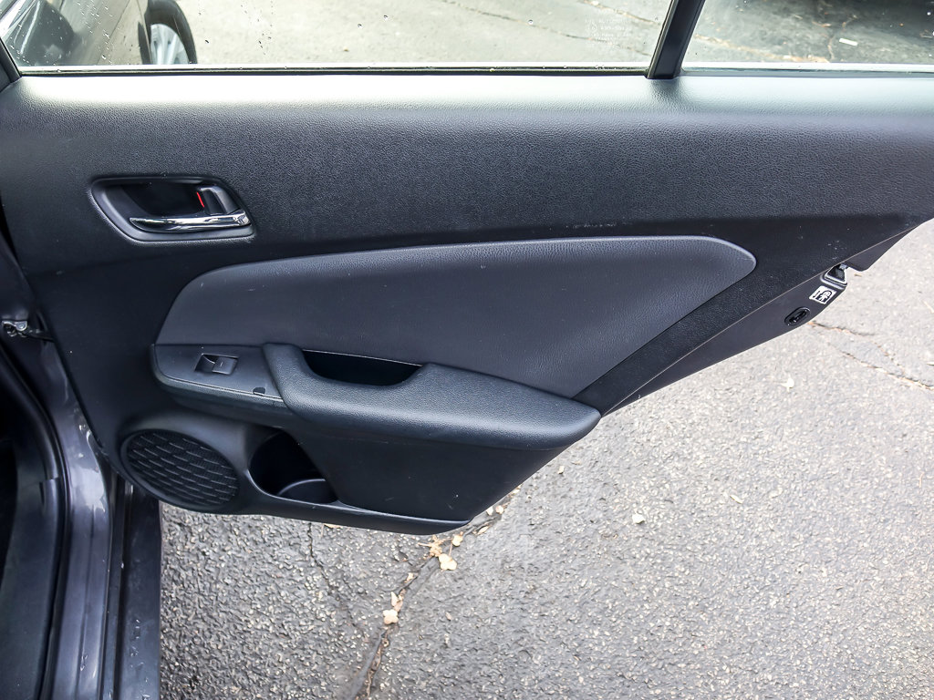 2019 TOYOTA PRIUS - Image 21