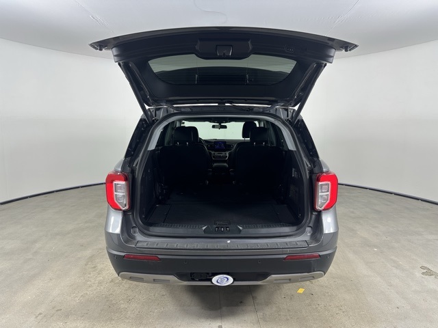 2021 Ford Explorer XLT photo 5