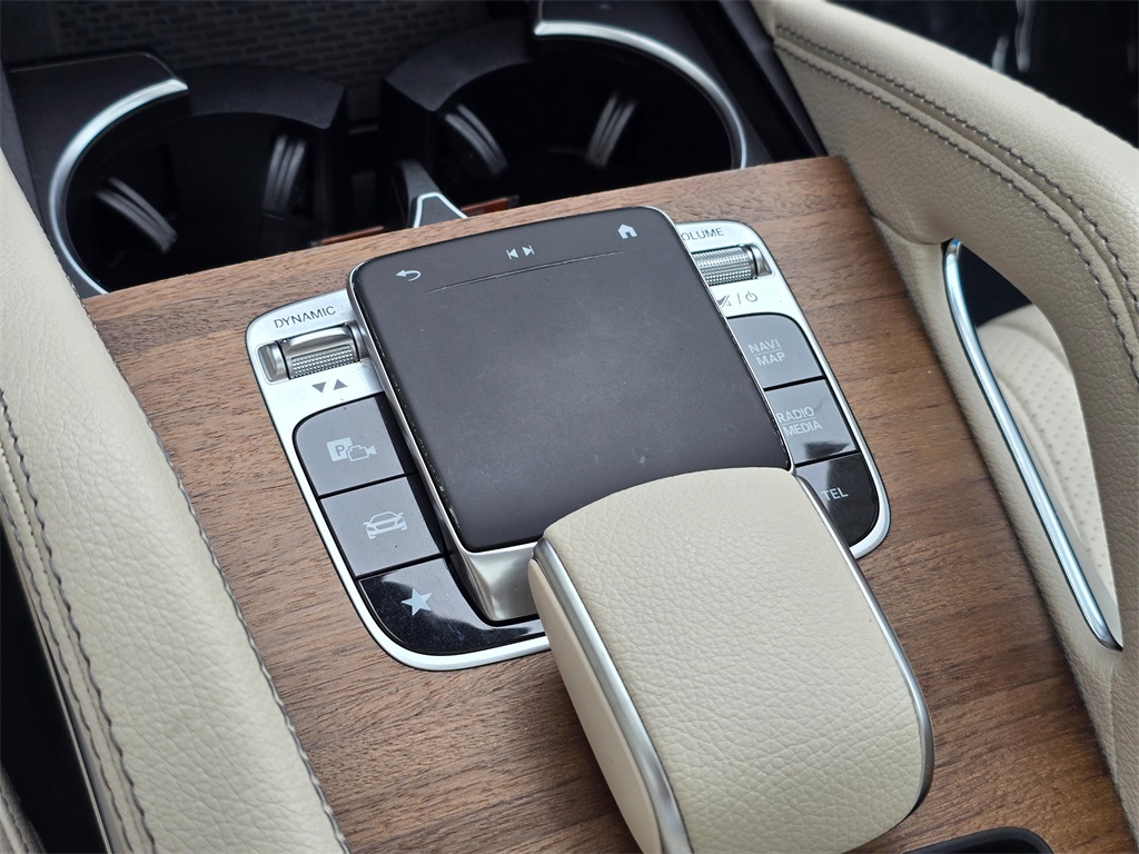 2020 Mercedes Benz GLE 350 4MATIC photo 16
