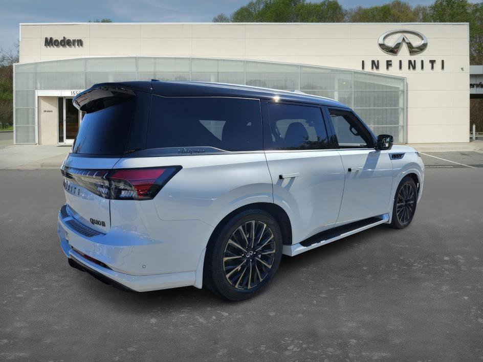 2026 Infiniti QX80 photo 4