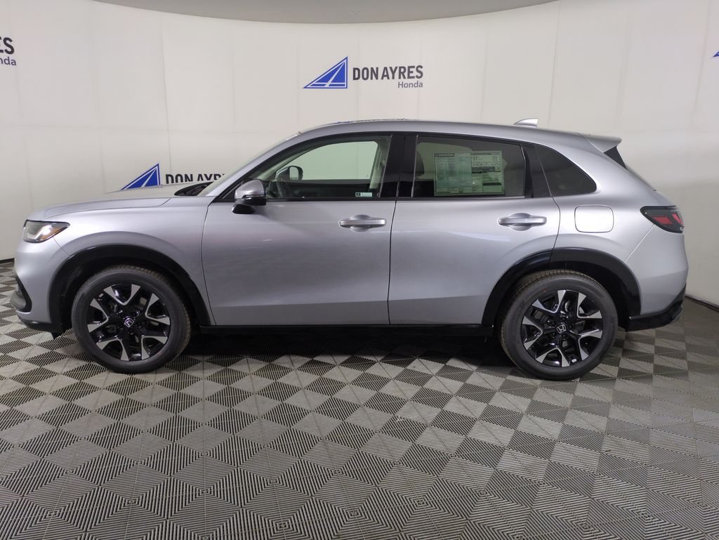 2026 Honda HR-V EX-L photo 2