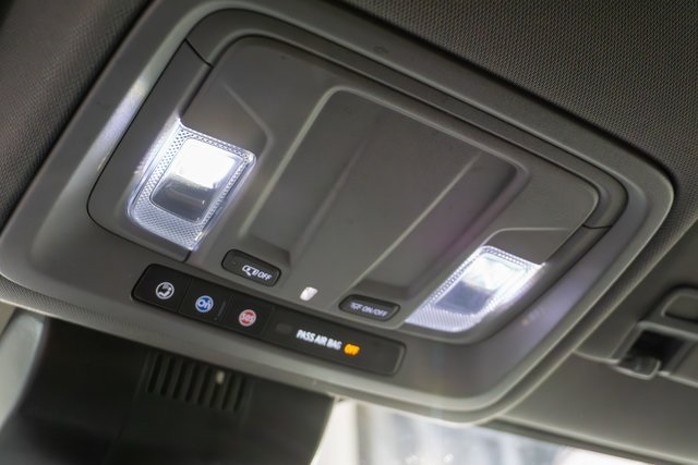 2024 Chevrolet Silverado 1500 LT photo 21