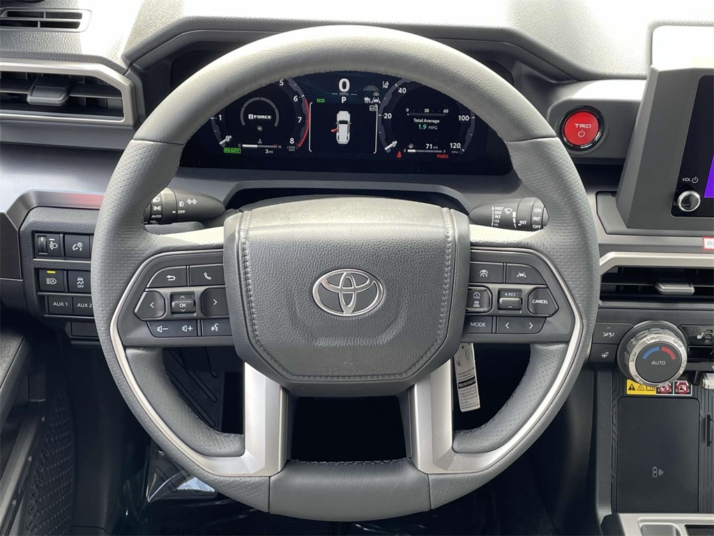 2025 Toyota 4Runner TRD Off-Road photo 11