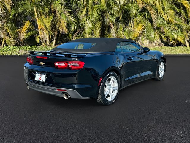 2023 Chevrolet Camaro 1LT photo 4