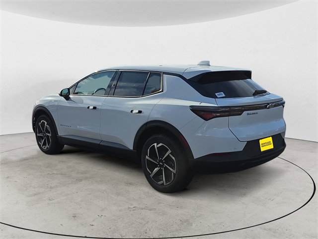 2026 Chevrolet Equinox EV 1LT photo 3