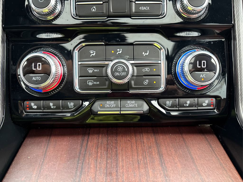 2024 Gmc Yukon Denali Ultimate photo 30