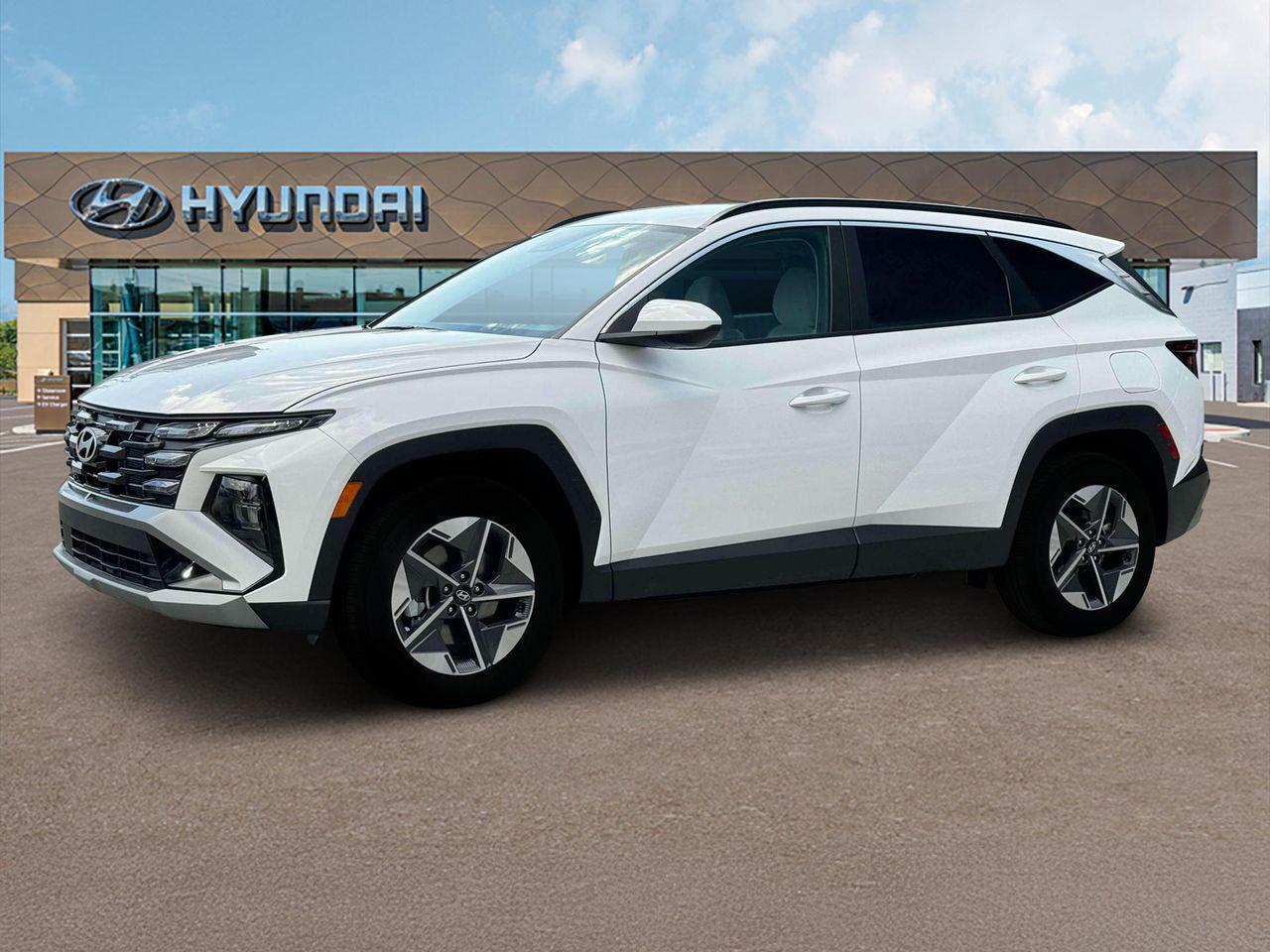 2025 Hyundai Tucson SEL photo 2