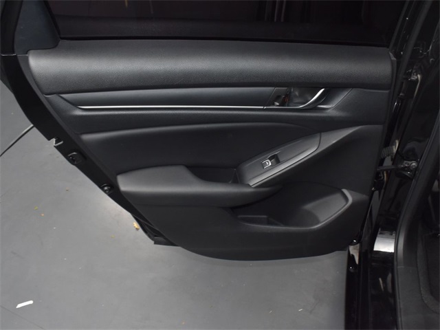 2021 Honda Accord Sport 2.0T photo 13