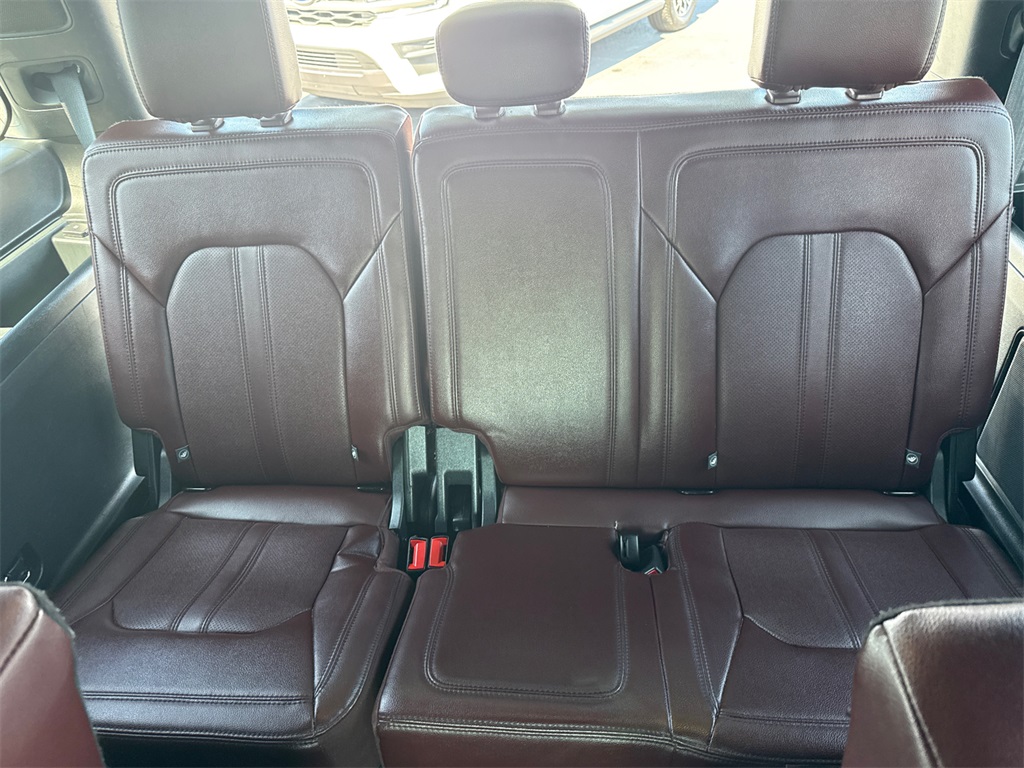 2023 Ford Expedition Limited photo 21