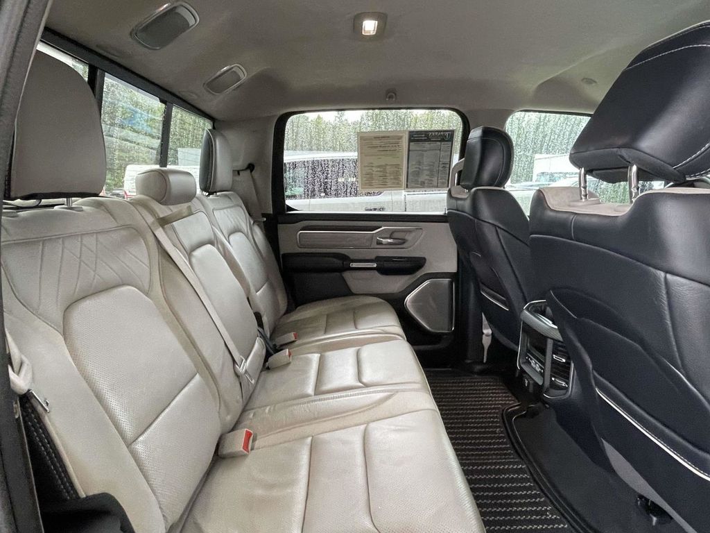 2023 Ram 1500 Limited photo 16