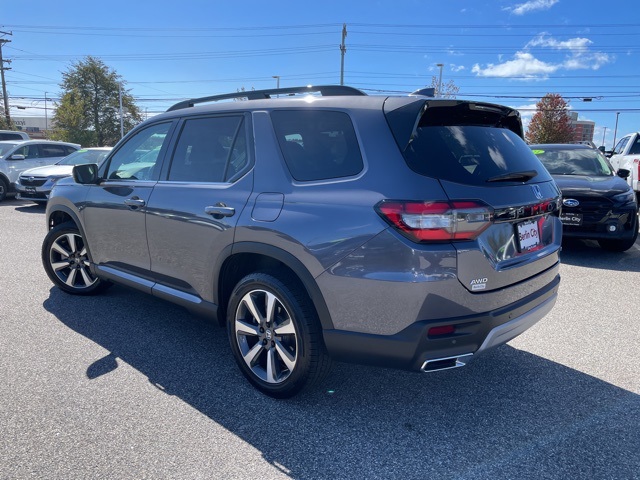 2023 Honda Pilot Elite photo 5