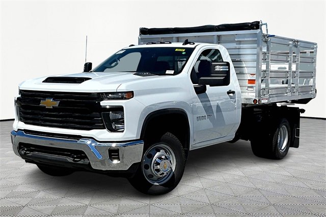2025 Chevrolet Silverado 3500HD Work Truck photo 3