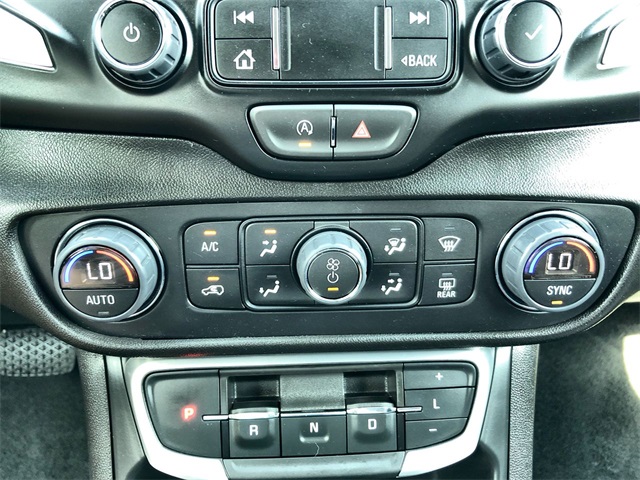 2024 Gmc Terrain SLT photo 10