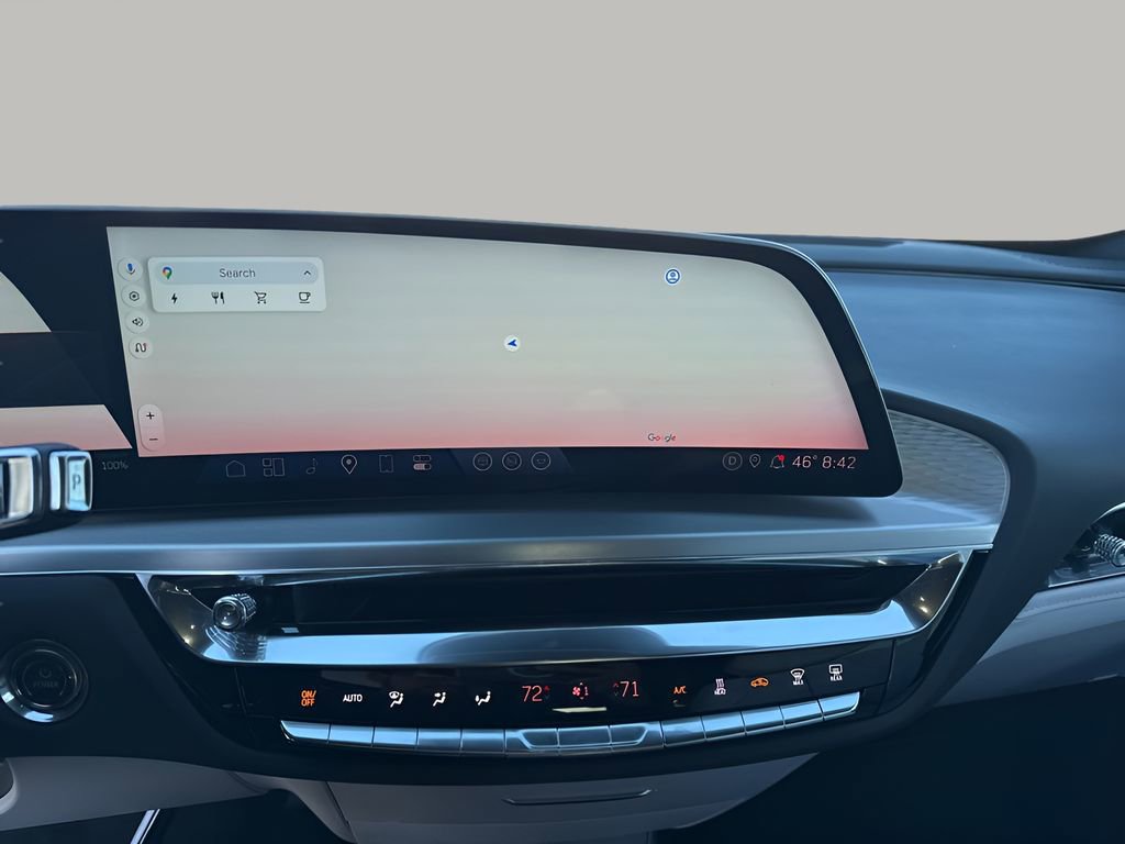 2025 Cadillac Lyriq Sport photo 25