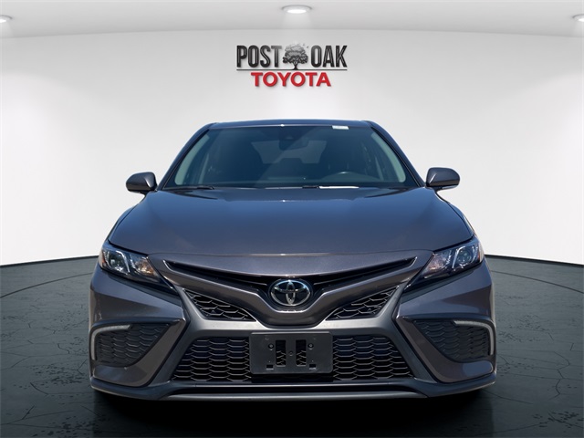 2024 Toyota Camry SE photo 3