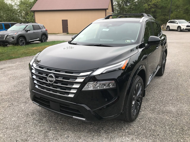 2026 Nissan Rogue Platinum photo 3