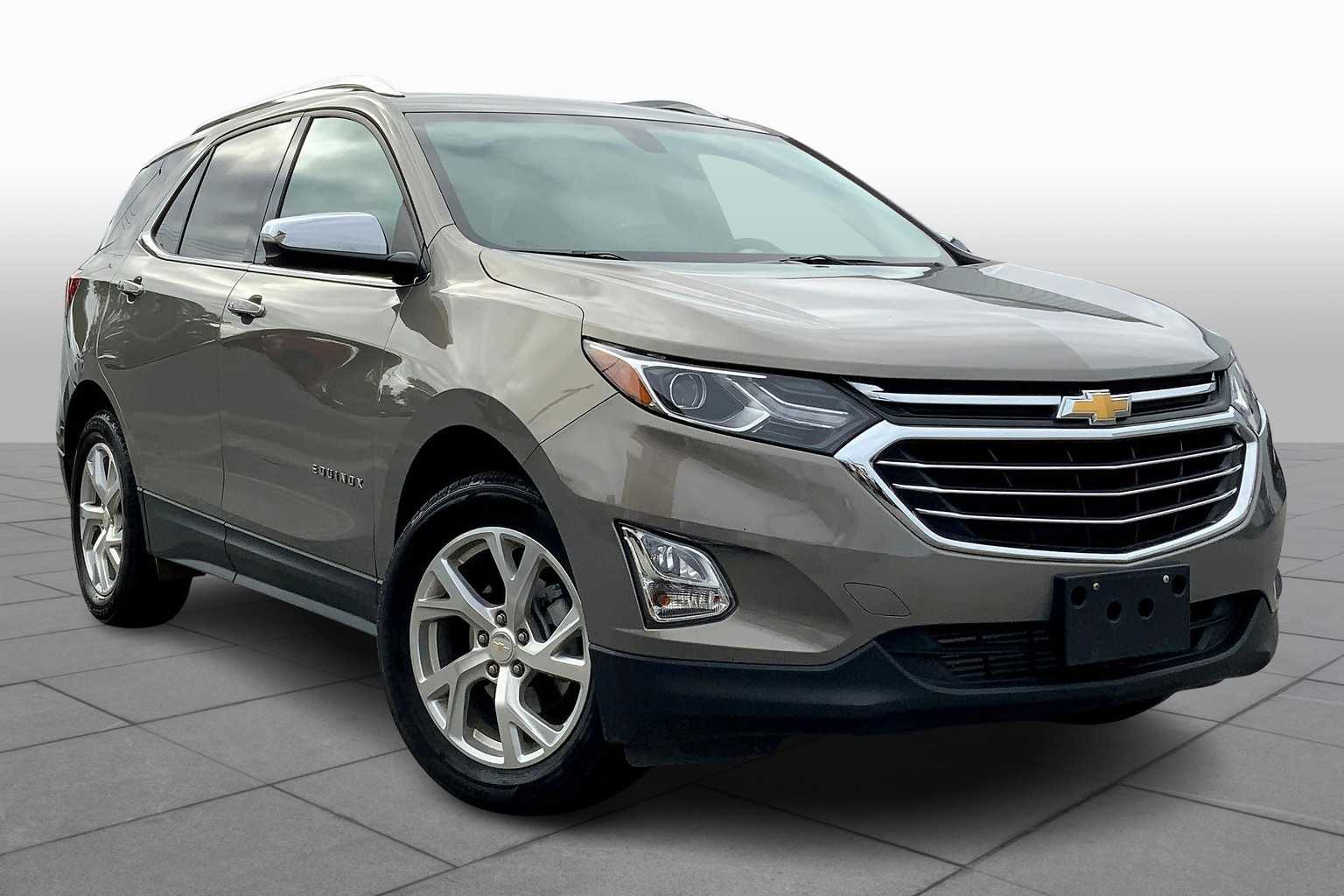 2019 Chevrolet Equinox Premier photo 2