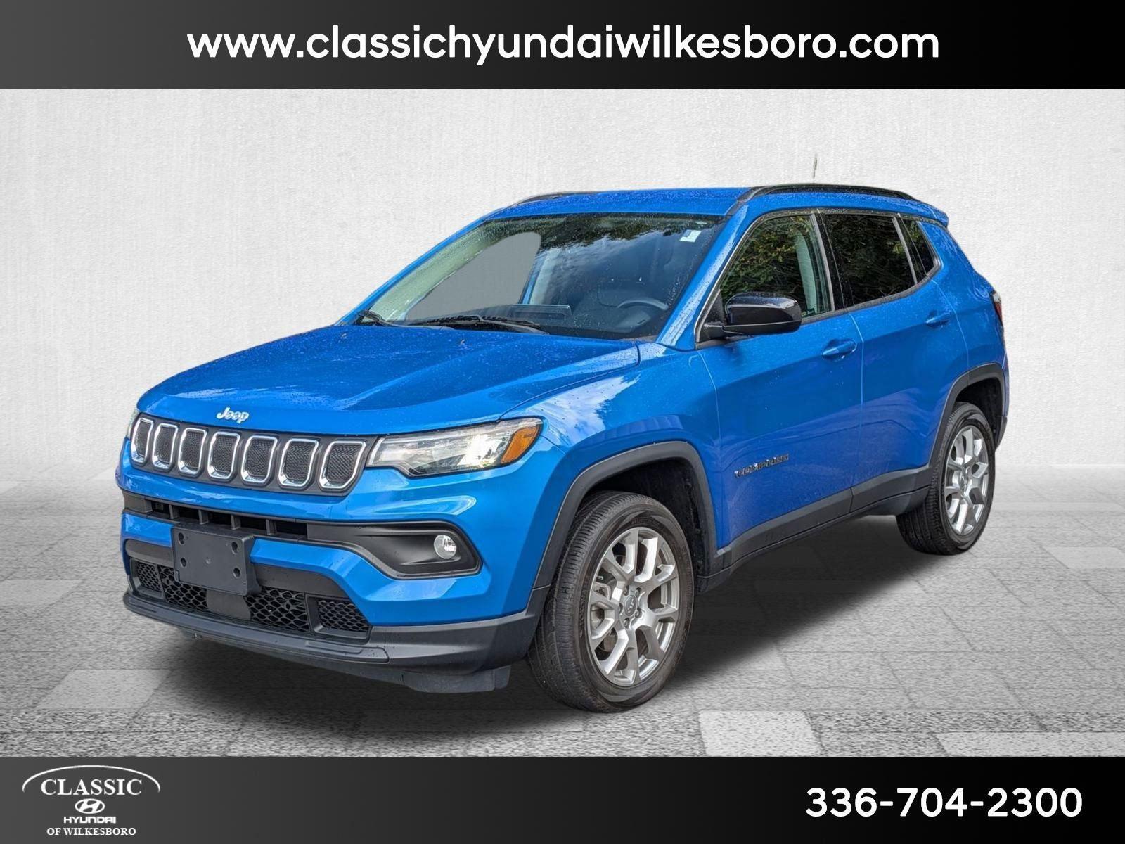 2022 Jeep Compass Latitude Lux's photo