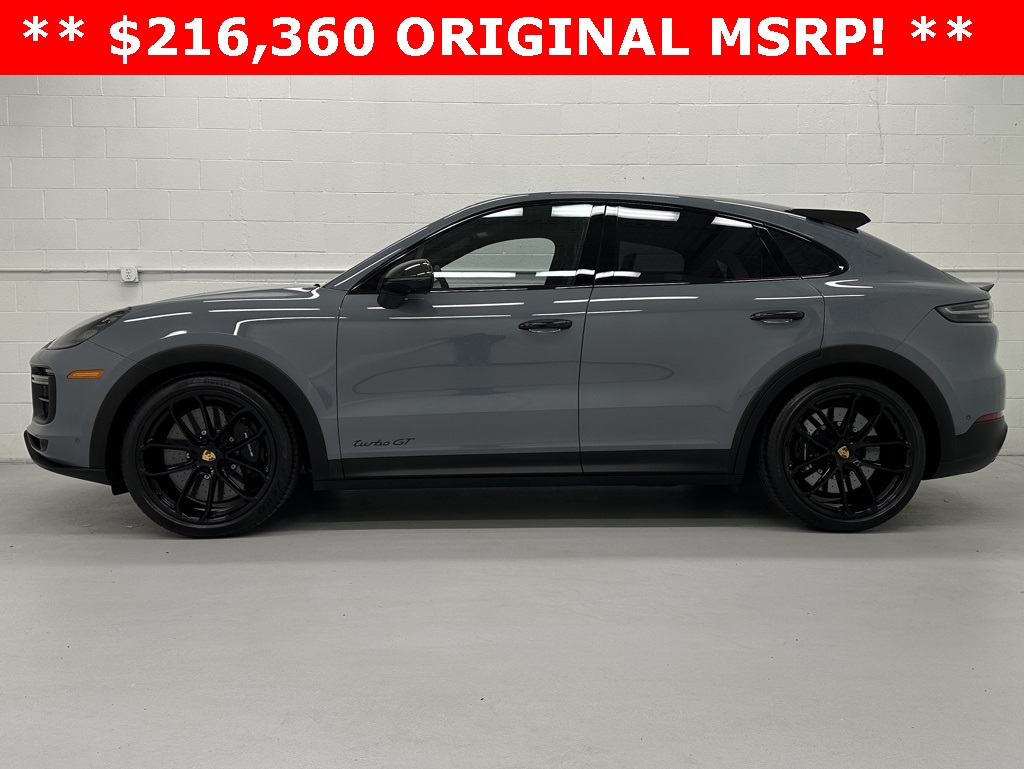 2022 Porsche Cayenne Coupe Turbo GT photo 3