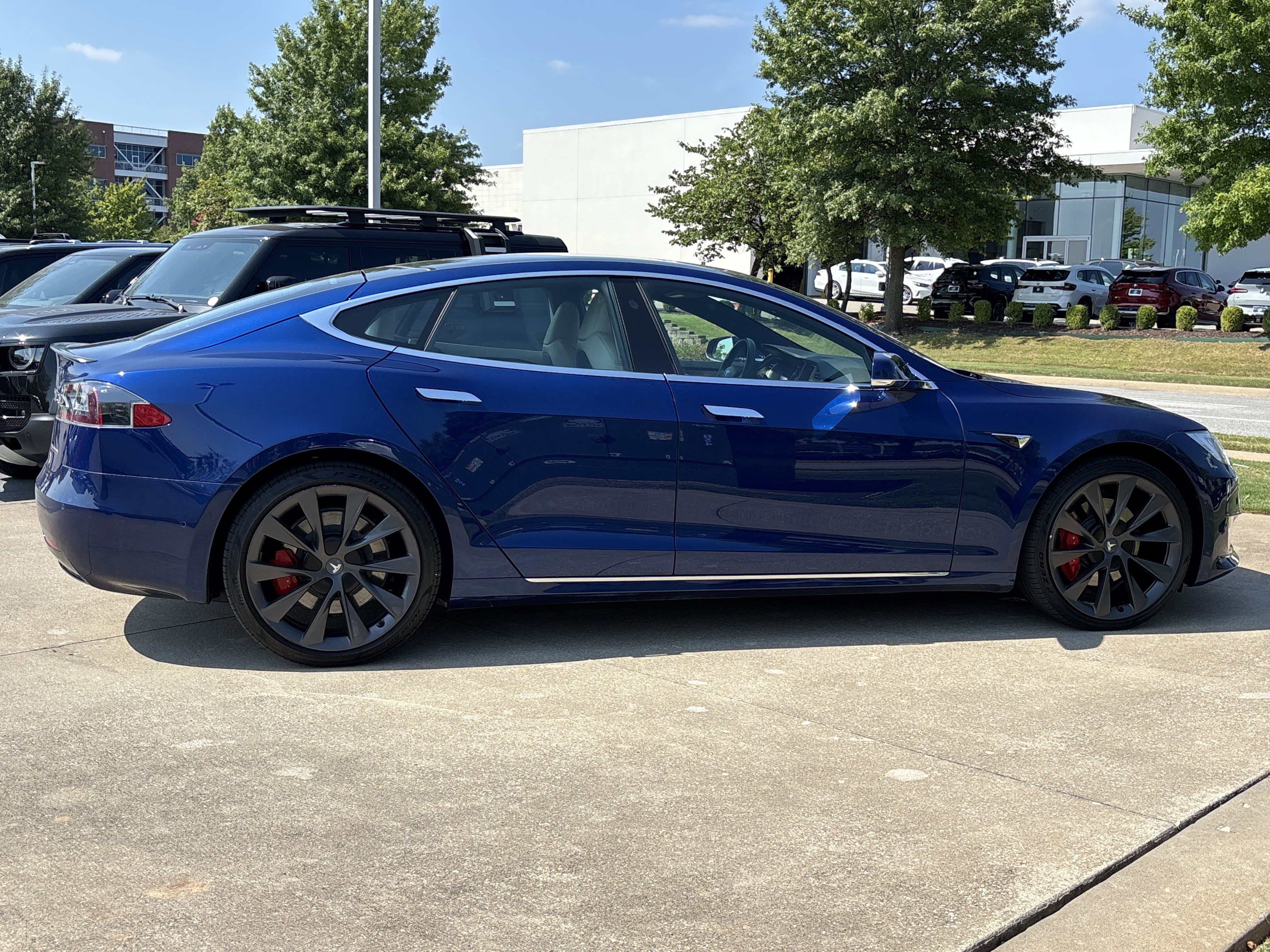 Used 2020 Tesla Model S Performance with VIN 5YJSA1E42LF392122 for sale in Bentonville, AR