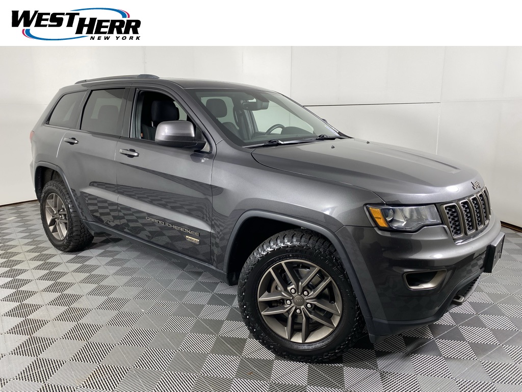 2017 Jeep Grand Cherokee Laredo