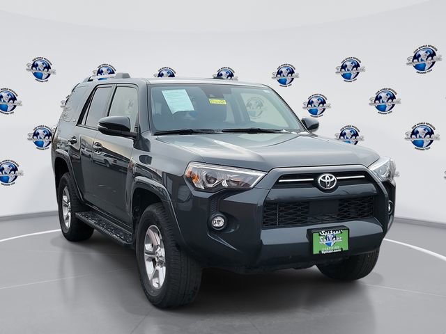 2024 Toyota 4Runner SR5 Premium's photo