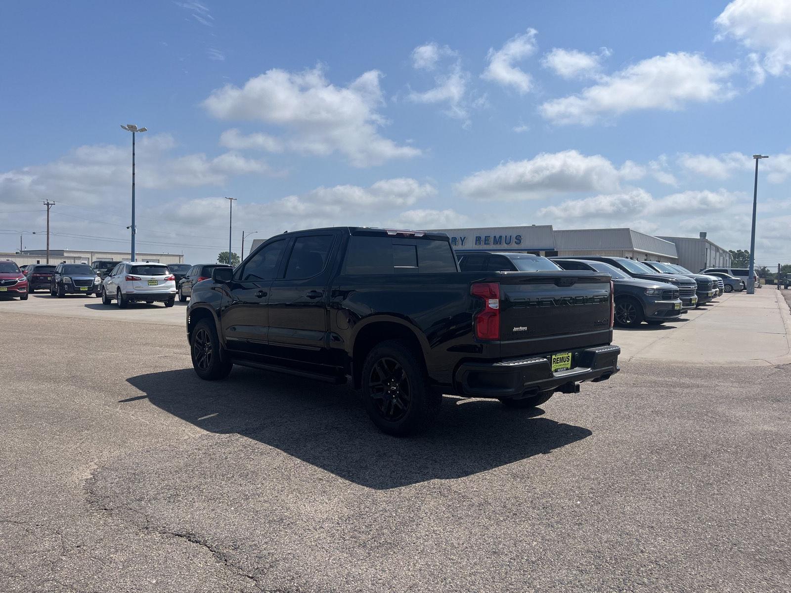 2024 Chevrolet Silverado 1500 High Country photo 4