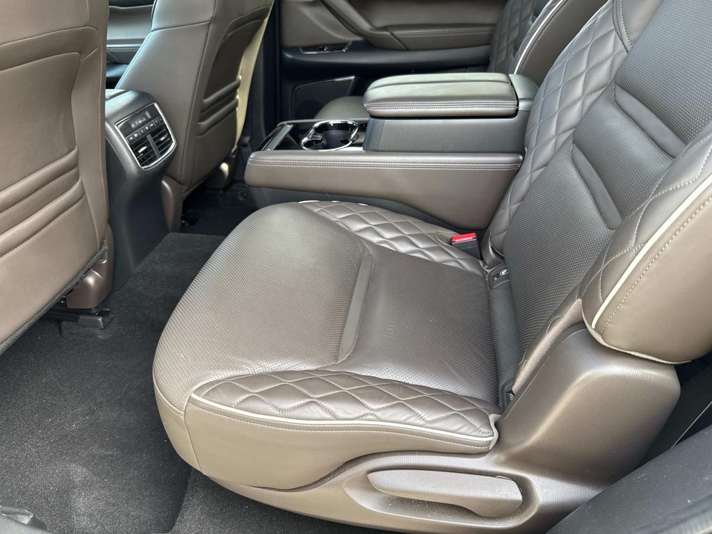 2021 Mazda CX-9 Signature photo 14