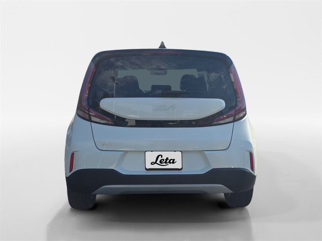 2024 Kia Soul LX photo 4