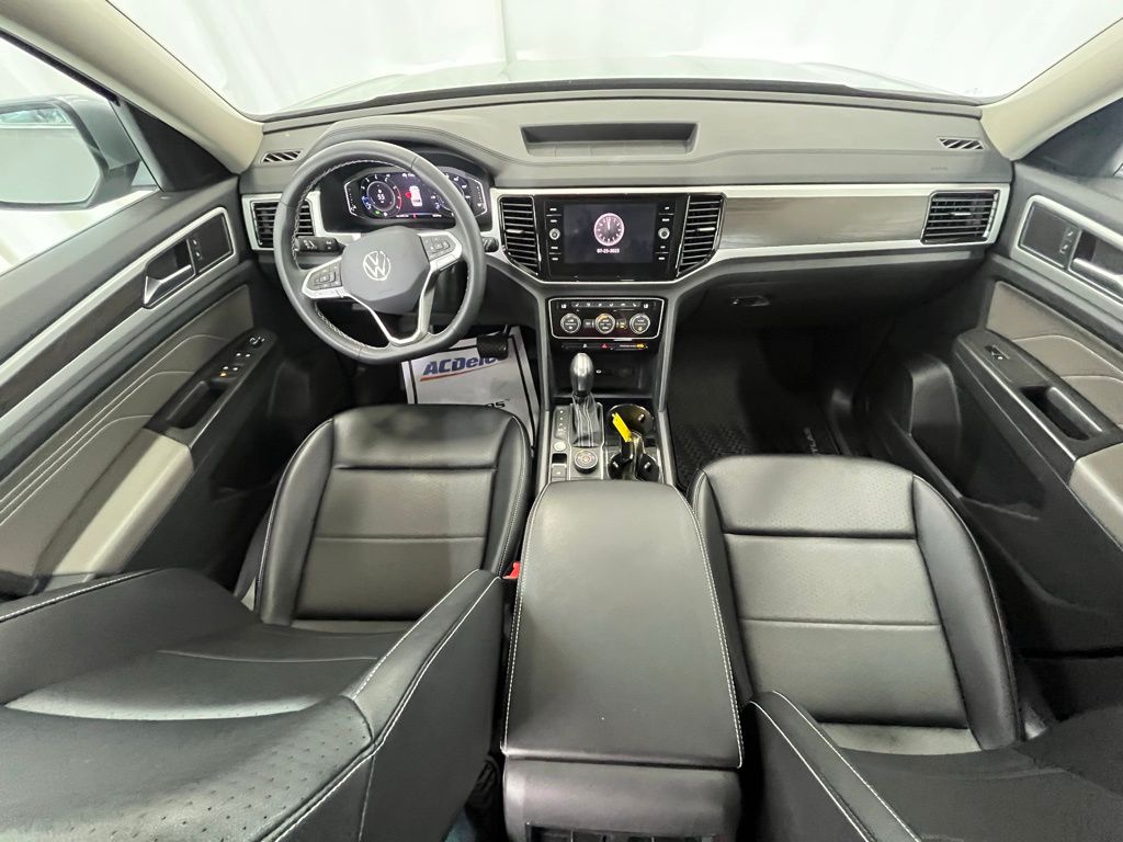 2022 Volkswagen Atlas V6 SE Technology photo 13