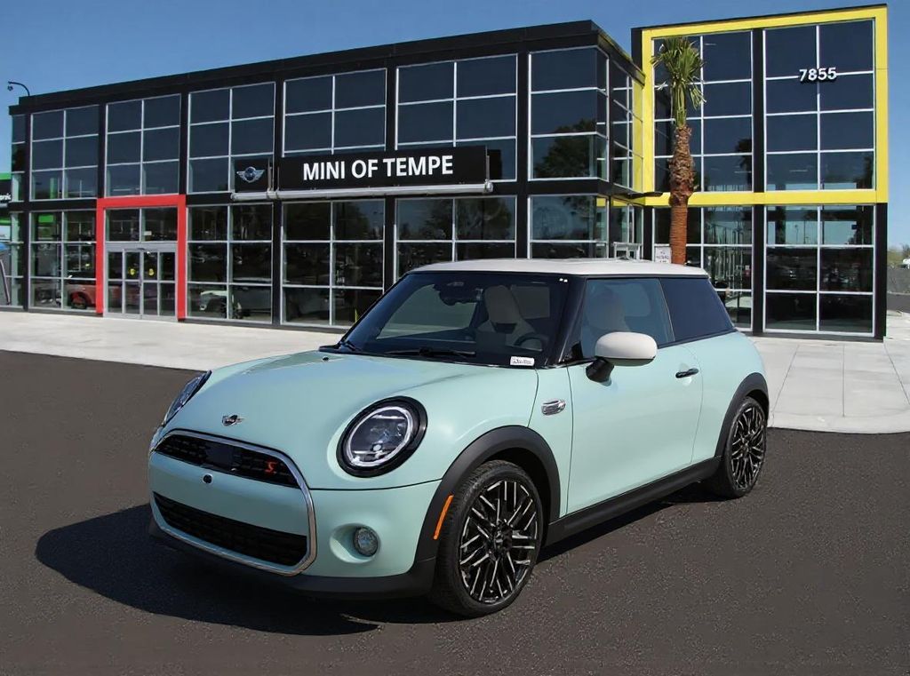 2026 MINI Hardtop 2 Door S's photo