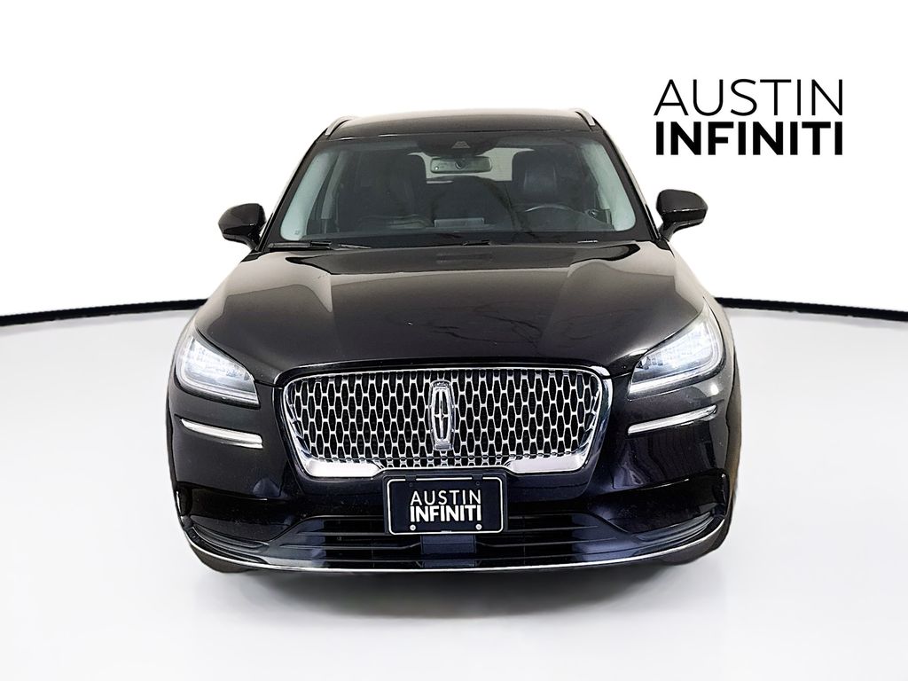 2021 Lincoln Corsair Standard photo 2