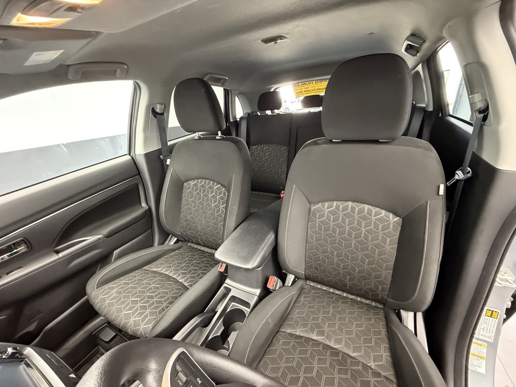 2024 Mitsubishi Outlander Sport ES photo 52