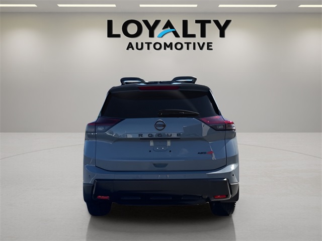 2025 Nissan Rogue SV photo 4