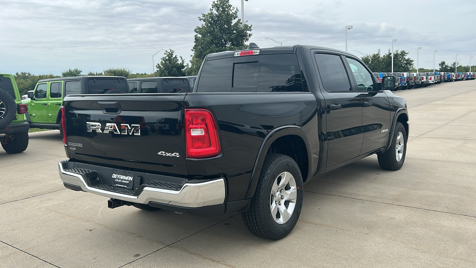 2025 Ram 1500 Big Horn Lone Star photo 3