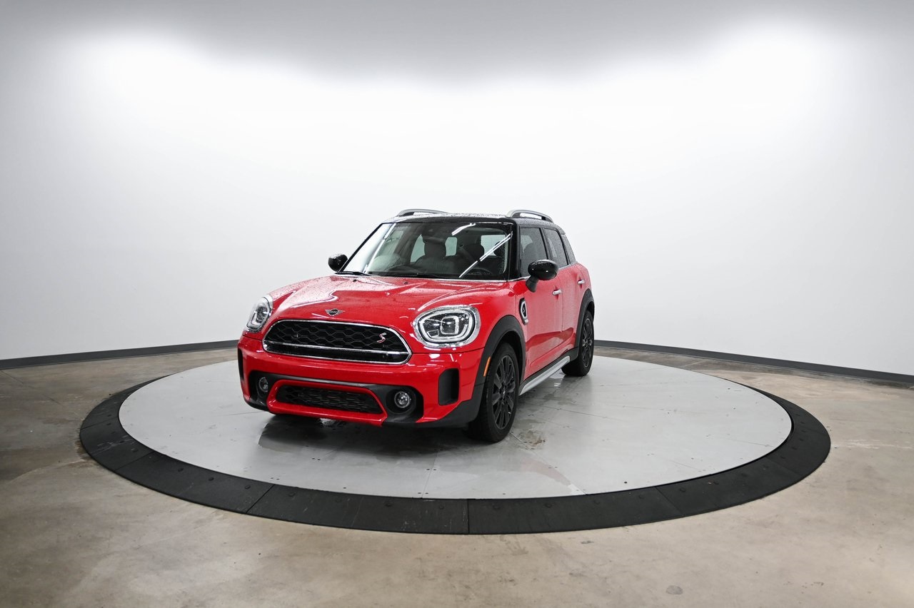 2022 Mini Cooper Signature photo 3