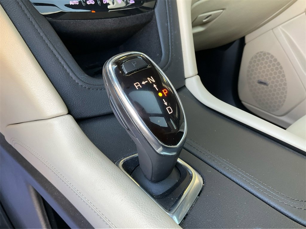 2019 Cadillac XT4 Luxury photo 30