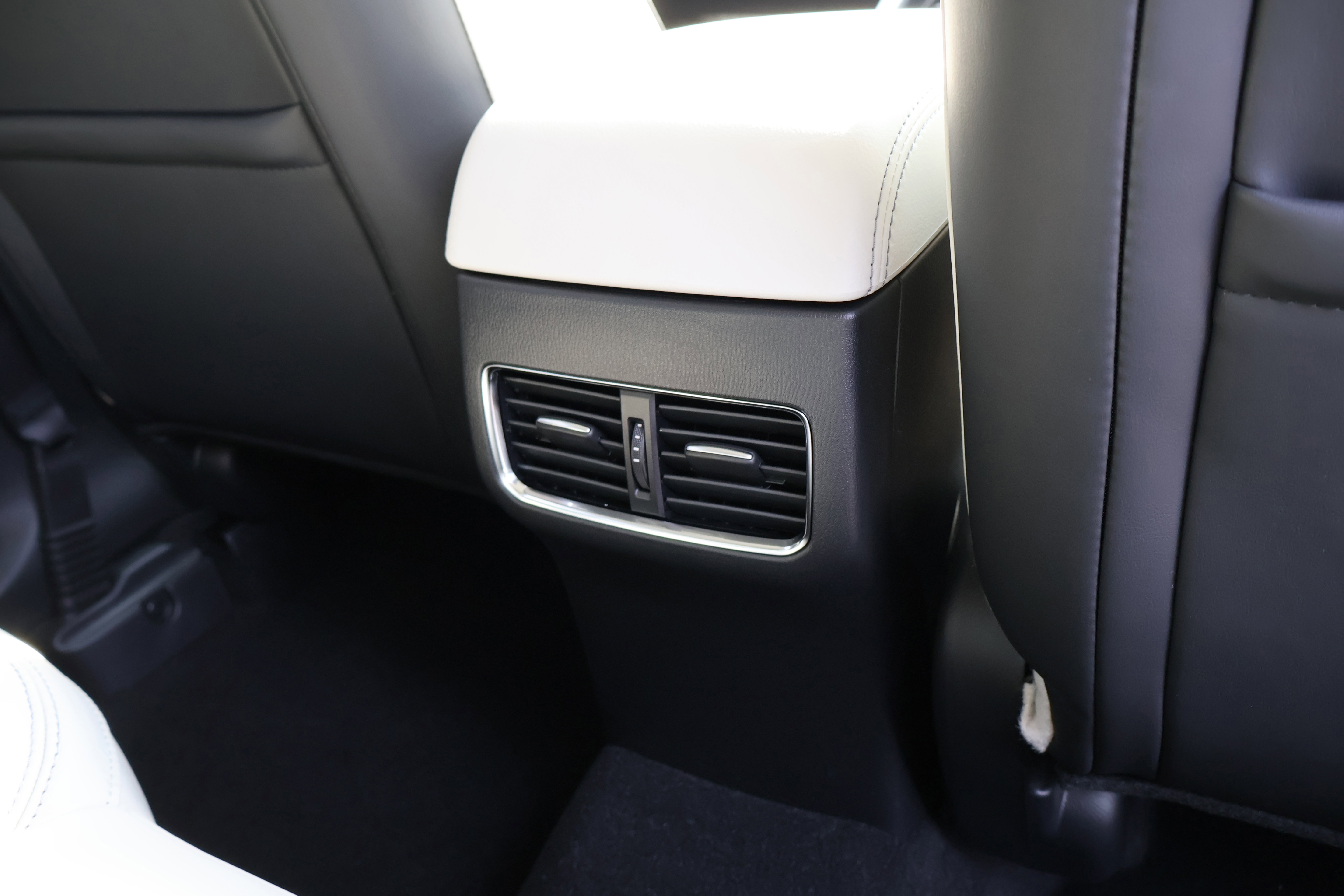 2025 Mazda CX-5 2.5 Premium Plus photo 10