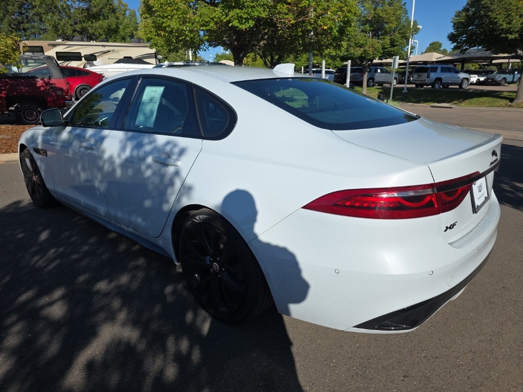 2021 Jaguar XF R-Dynamic SE photo 4