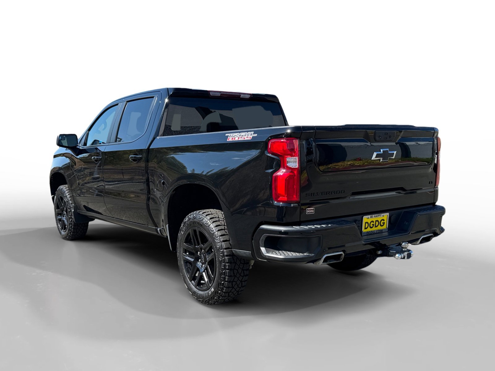 2023 Chevrolet Silverado 1500 LT Trail Boss photo 3