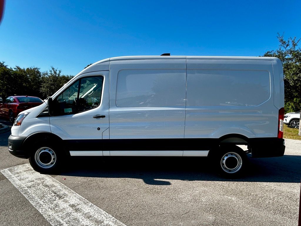 2026 Ford Transit Cargo Van photo 3