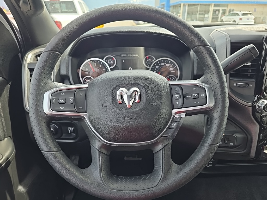 2025 Ram 2500 Tradesman photo 9