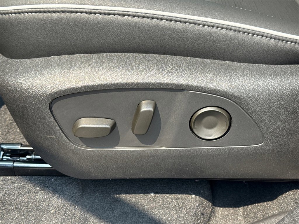 2026 BUICK ENCLAVE - Image 16